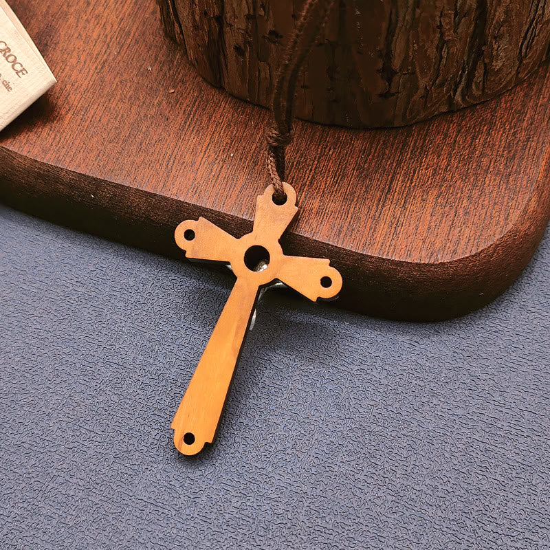 Collar con Dije Bendecido de Devoción Crucifijo de Madera de Olivo Estilo Clásico