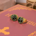 Anillo de Aleación Dorada con Cruz de Gemas Verdes Estilo Retro