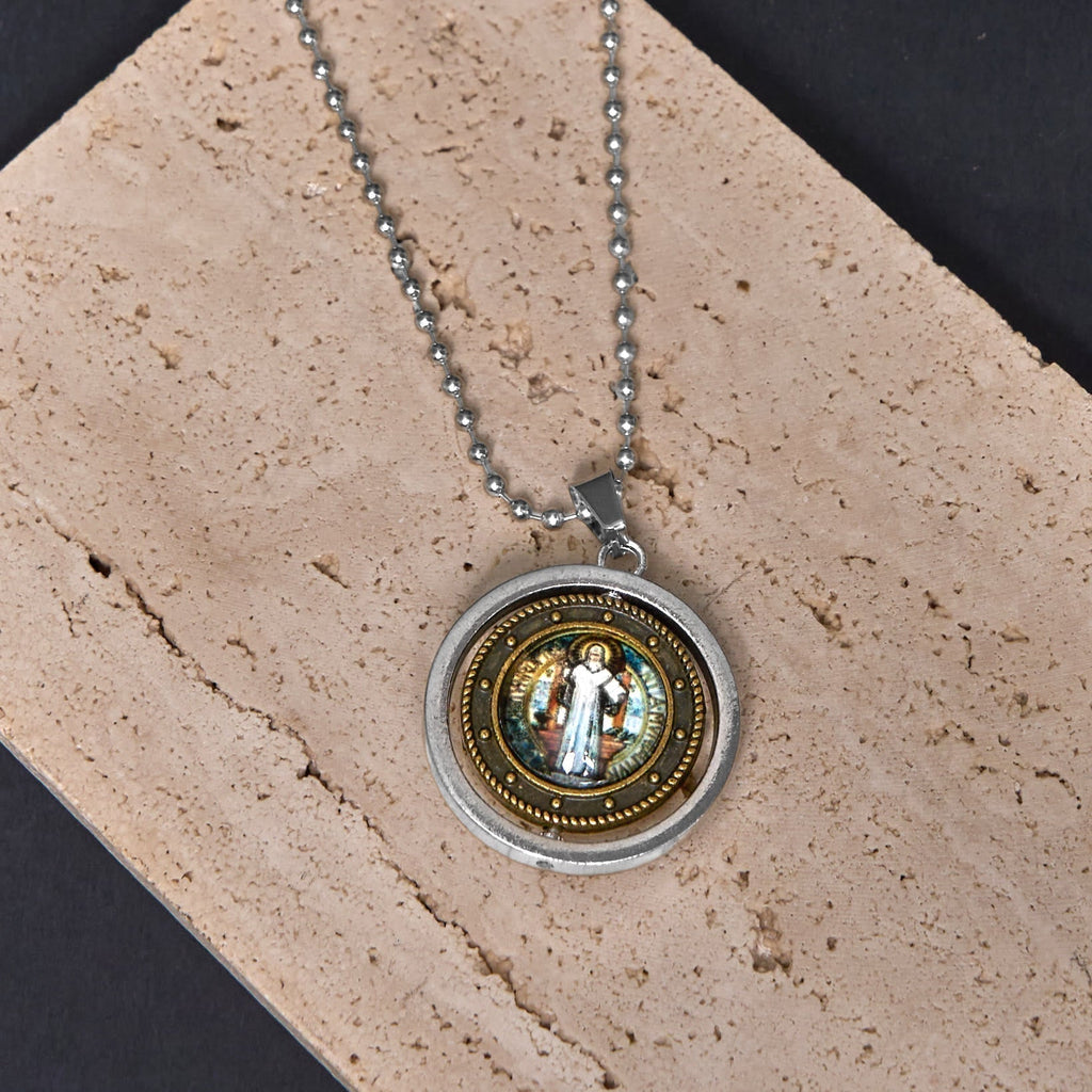 Collar con Dije Giratorio de Íconos de Jesús, San Benito y la Virgen María Estilo Retro