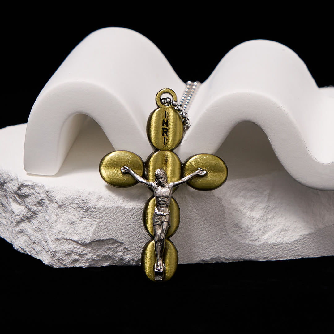 Collar Religioso con Dije Amuleto Crucifijo Protector Estilo Sencillo