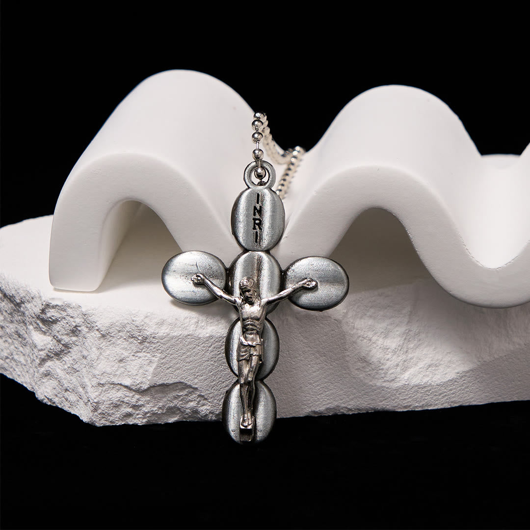 Collar Religioso con Dije Amuleto Crucifijo Protector Estilo Sencillo