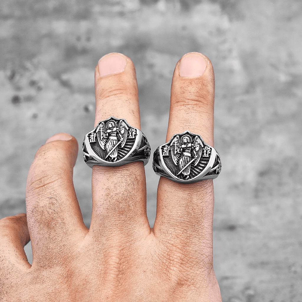 Anillo de Protección y Fuerza del Ángel de la Guarda San Miguel Estilo Retro