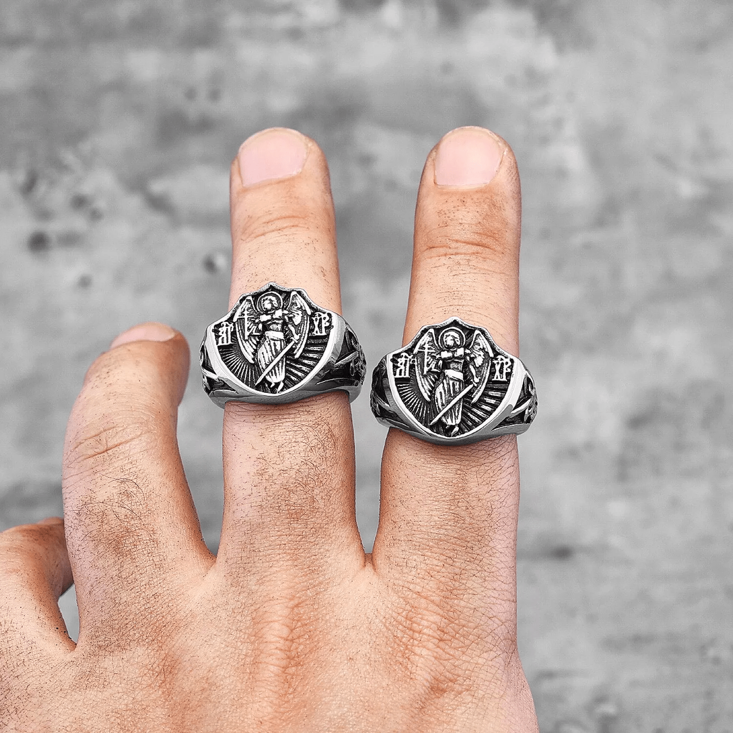Anillo de Protección y Fuerza del Ángel de la Guarda San Miguel Estilo Retro
