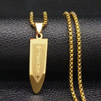 Collar con Dije de Cruz Divina de Jesús Grabada Estilo Moderno