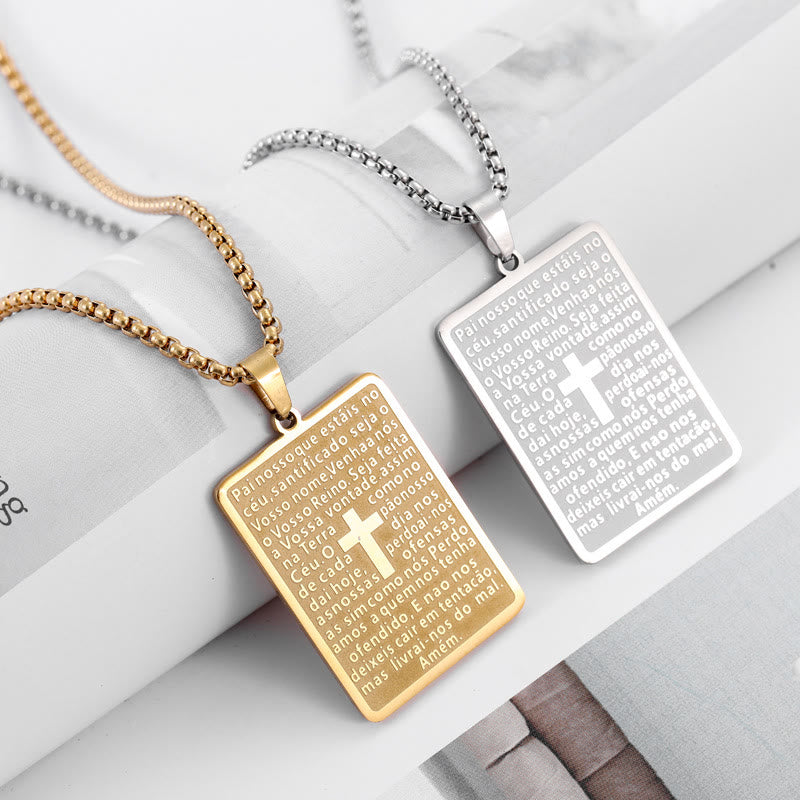 Collar con Dije de Cruz Padre Nuestro y Escritura Estilo Clásico