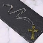 Collar con Dije de la Cruz de la Trinidad, Padre, Hijo y Espíritu Santo Estilo Clásico