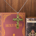 Collar con Dije de la Cruz de la Trinidad, Padre, Hijo y Espíritu Santo Estilo Clásico