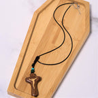 Llavero/Collar con Dije Amuleto de Cruz de Jesús en Sándalo y Boj Estilo Minimalista