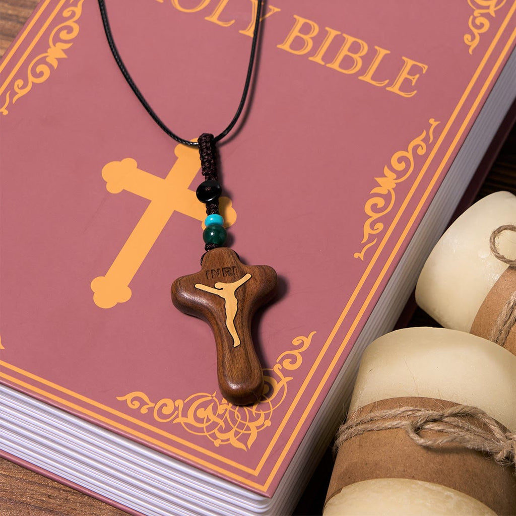 Llavero/Collar con Dije Amuleto de Cruz de Jesús en Sándalo y Boj Estilo Minimalista