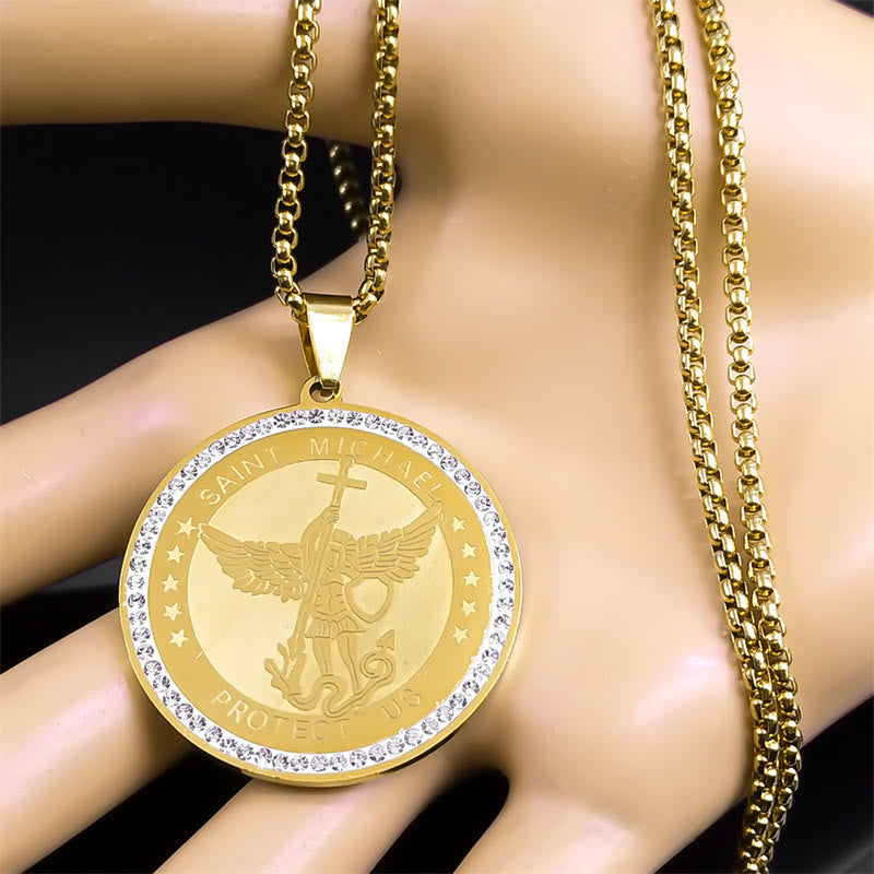 Collar con Dije de Bendición Sagrada "San Miguel Protégenos" Estilo Clásico