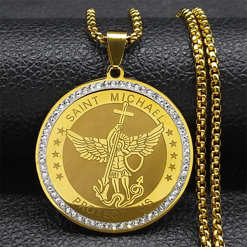 Collar con Dije de Bendición Sagrada "San Miguel Protégenos" Estilo Clásico