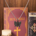 Collar Escudo de Fe Colección Ángel de la Guarda "Quis Ut Deus"