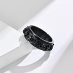 Anillo Giratorio de Acero de Titanio con Cruz y Calavera Estilo Moderno