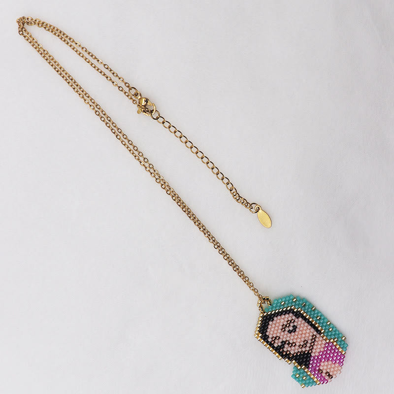 Collar Inspirado en la Fe con Cuentas de Santos Estilo Caricatura a Color
