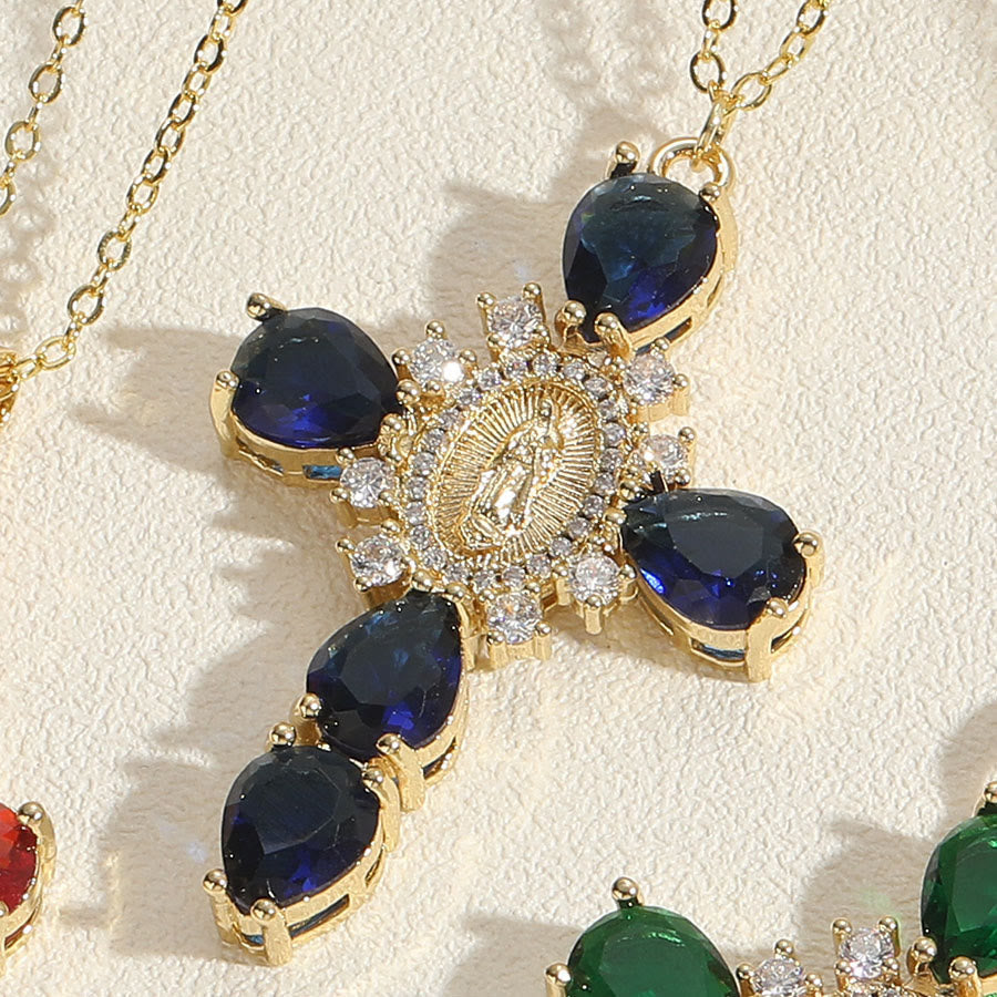 Collar con Dijes de Circonia de Cruz y la Virgen de Guadalupe Estilo Moderno