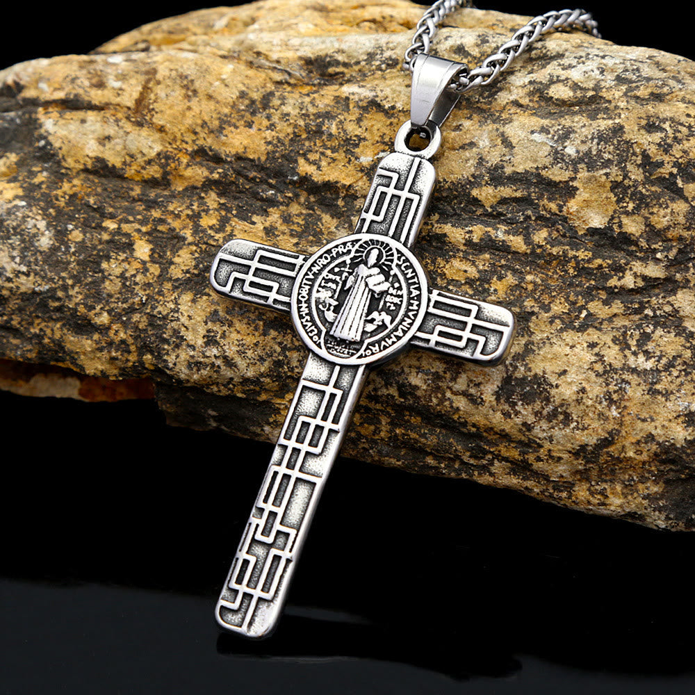 Collar de Titanio con Dije de Fe "San Benito Protégenos" y Cruz