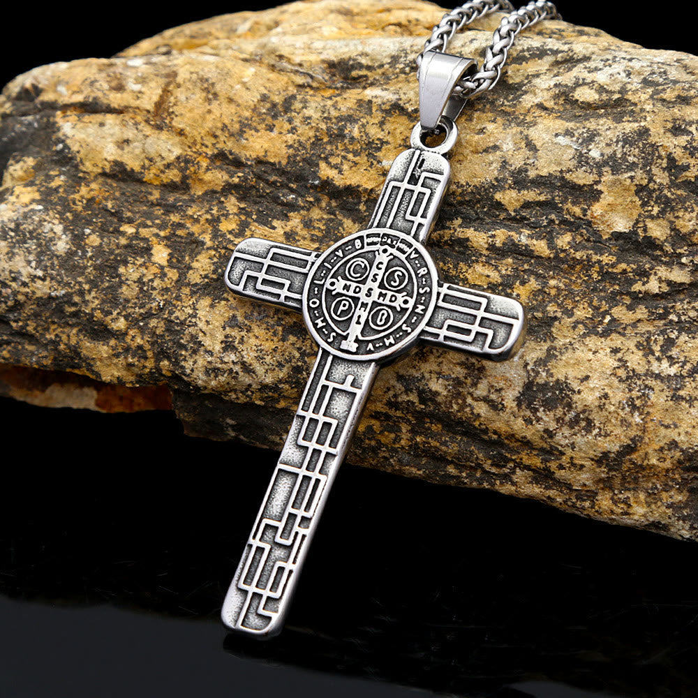 Collar de Titanio con Dije de Fe "San Benito Protégenos" y Cruz