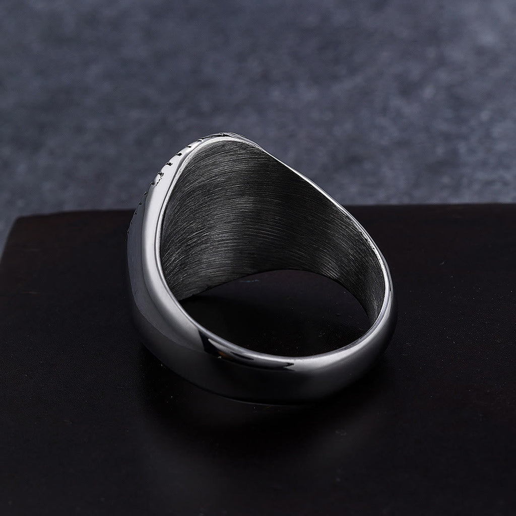 Anillo de Titanio con Crucifijo Sencillo Estilo Retro: Protección y Fuerza