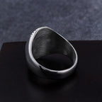 Anillo de Titanio con Crucifijo Sencillo Estilo Retro: Protección y Fuerza