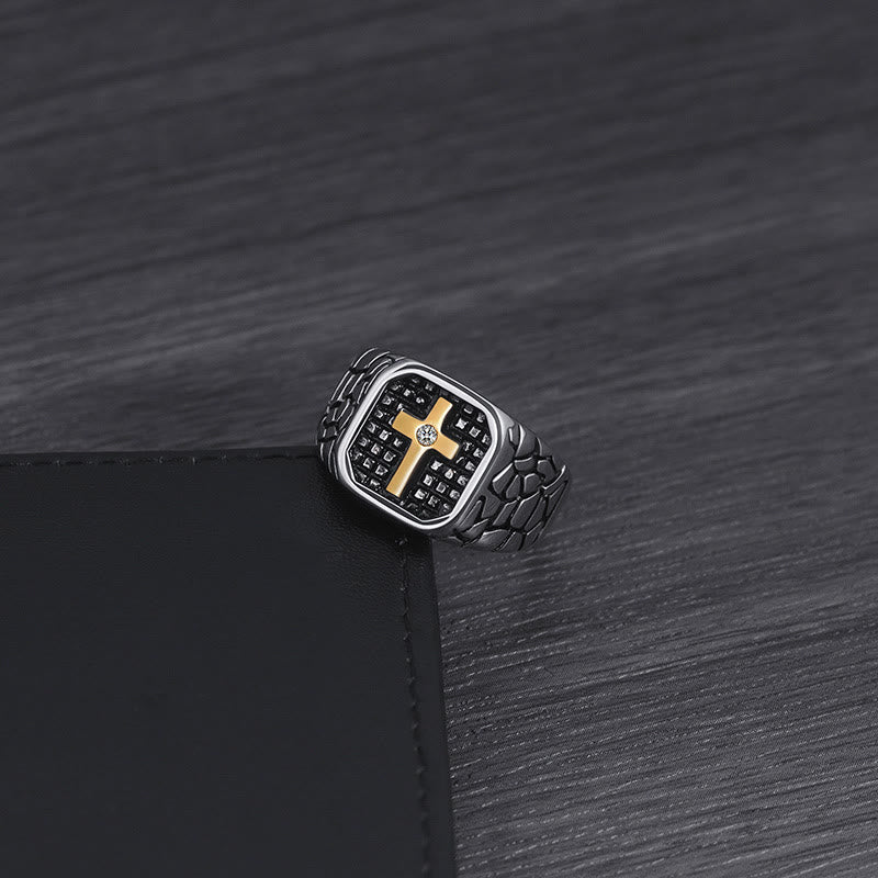Anillo de Fe Divina con Cruz y Patrón de Piedra Agrietada Estilo Clásico