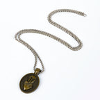 Collar con Dije Emblema Divino del Sagrado Corazón Estilo Vintage