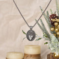 Collar con Dije Emblema Divino del Sagrado Corazón Estilo Vintage