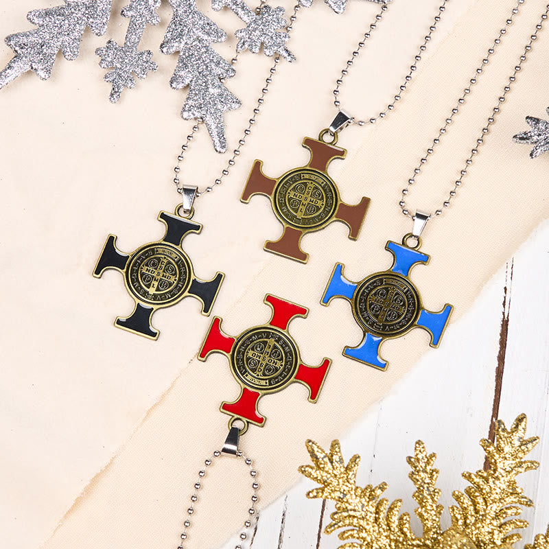 Collar con Dije de Protección Cruz de San Benito Estilo Clásico