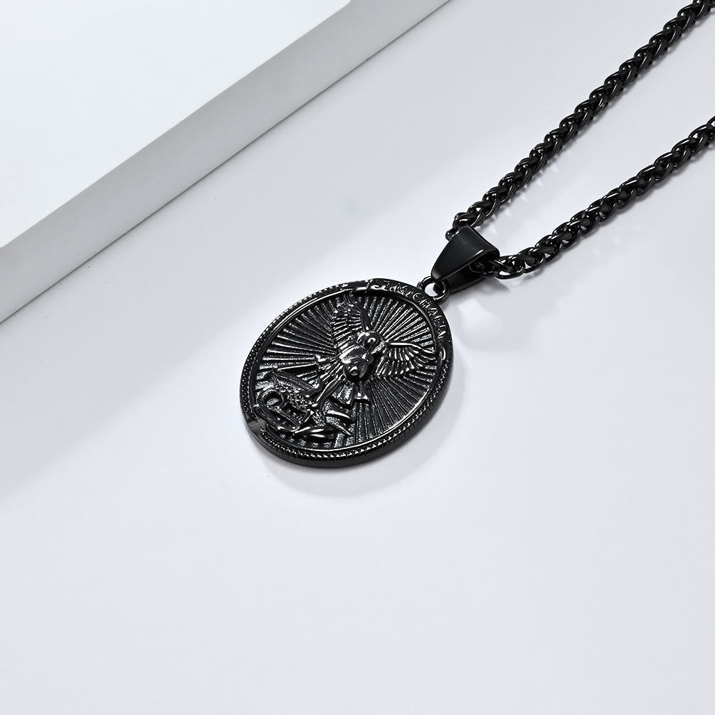 Collar con Dije de San Miguel Arcángel Efesios 6:10 Estilo Clásico