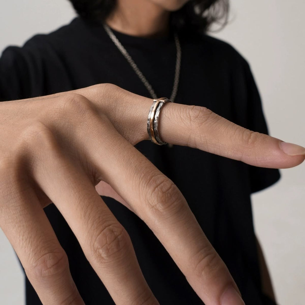 Anillo de Cruz Bendecida de Elegancia Rústica Estilo Clásico