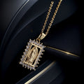 Collar de la Virgen María con Dije de Circonita Micro-Pavé de Colores