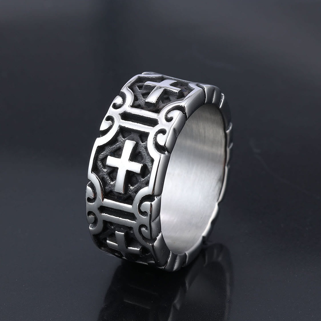 Anillo de Protección de Acero Inoxidable con Cruz Grabada Estilo Retro