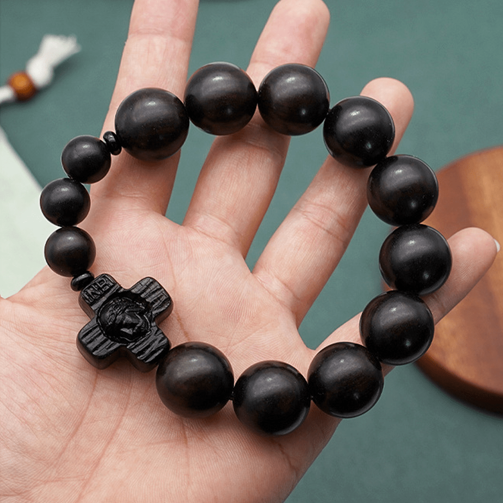 Pulsera Rosario Clásica de Sándalo Negro con Cruz de Jesucristo