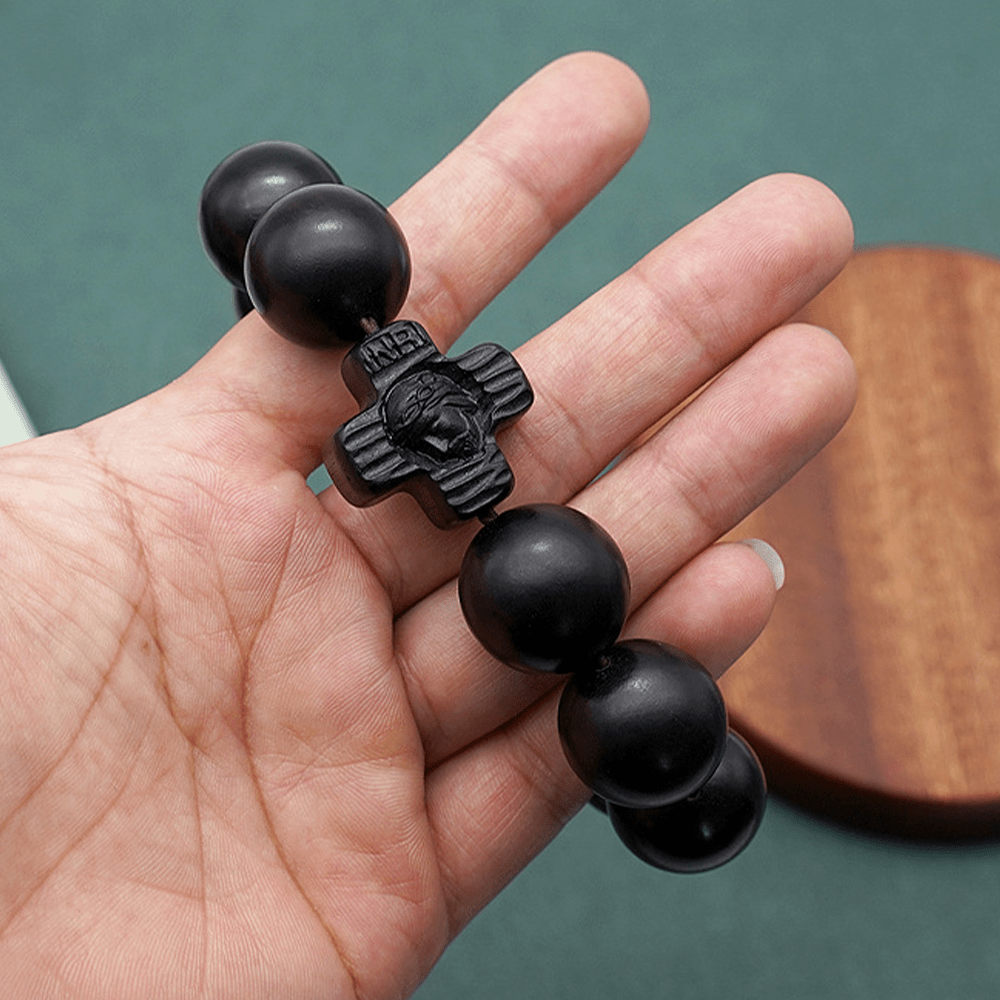 Pulsera Rosario Clásica de Sándalo Negro con Cruz de Jesucristo
