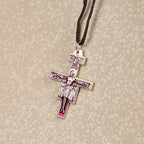 Collar con Dije de la Cruz de San Damián de San Francisco | Símbolo de Fe y Paz