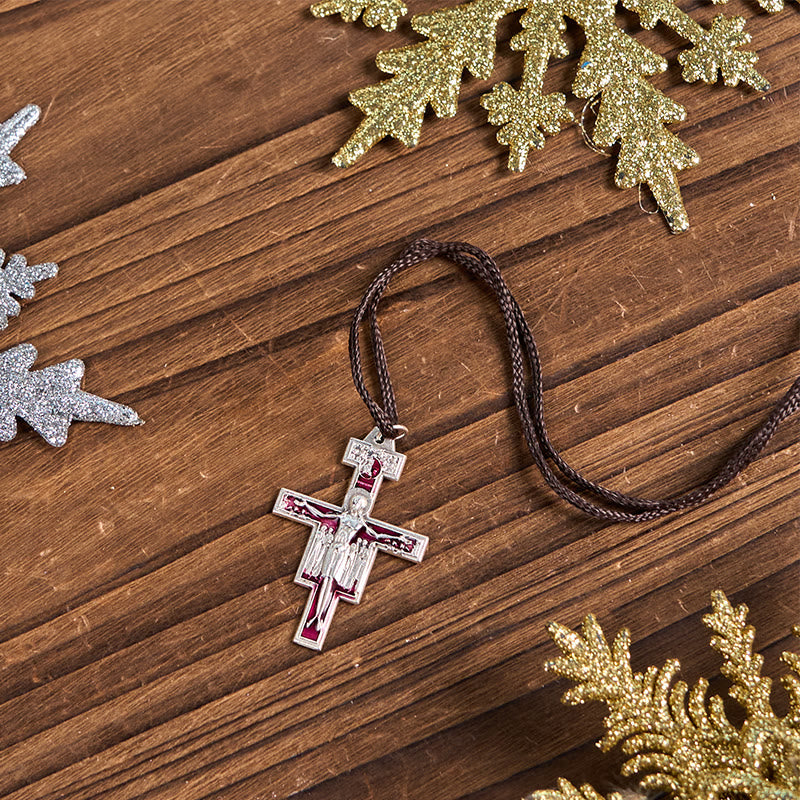 Collar con Dije de la Cruz de San Damián de San Francisco | Símbolo de Fe y Paz
