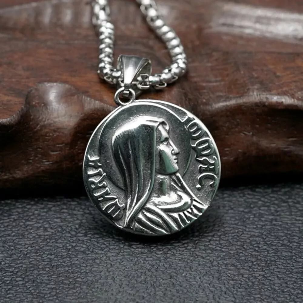 Collar con Dije de Fe con Ícono de Jesús y María a Doble Cara Estilo Clásico