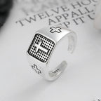Anillo de Fe Ajustable de Plata de Ley 925 con Cruz Grabada Minimalista
