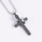 Collar de Fe con Dije de Cruz y Anillo con Versículo Bíblico Minimalista