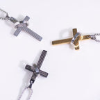 Collar de Fe con Dije de Cruz y Anillo con Versículo Bíblico Minimalista
