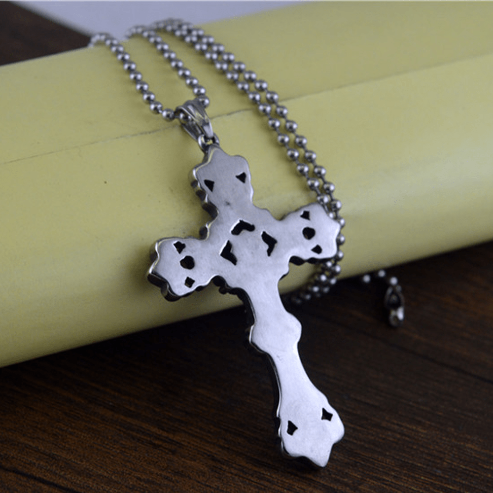 Collar Crucifijo Ornamentado - Símbolo Profundo de Devoción y Fe Eterna