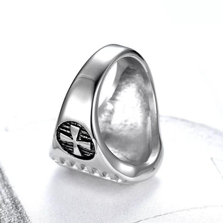 Anillo Escudo Templario con Cruz - Emblema Sagrado de Valor y Fe