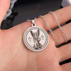 Collar con Medallón de San Miguel Arcángel - Conecta con los Guardianes Celestiales