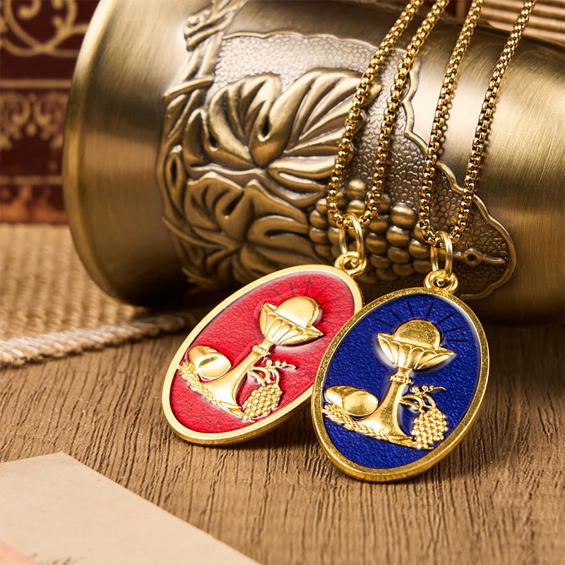 Collar de Cáliz Eucarístico Rojo y Azul - Mantén tu Fe Cerca
