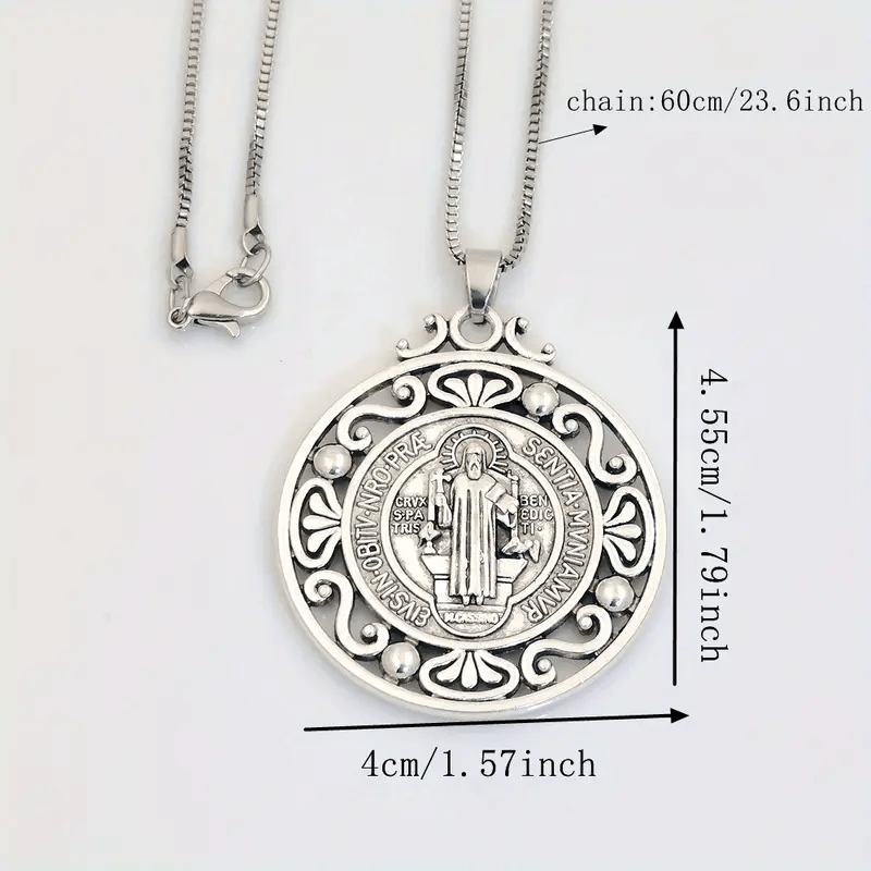 Collar Exquisito con Medalla de San Benito: Símbolo de Fe y Protección