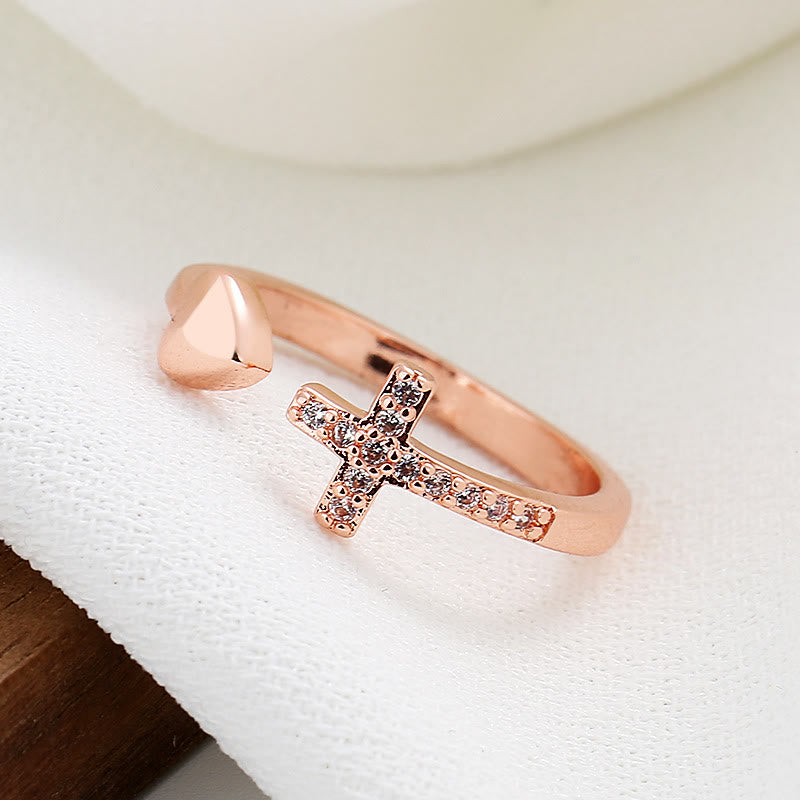 Anillo Ajustable Minimalista Bendecido con Símbolo de Corazón y Cruz en 3 Colores
