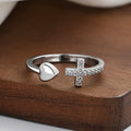 Anillo Ajustable Minimalista Bendecido con Símbolo de Corazón y Cruz en 3 Colores