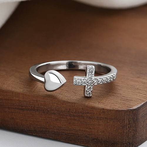 Anillo Ajustable Minimalista Bendecido con Símbolo de Corazón y Cruz en 3 Colores