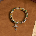 Pulsera de Fe Eterna con Cuentas Artesanales de Cloisonné: Testimonio de la Presencia de Cristo