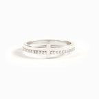 Anillo Minimalista de Cruz en Plata 925 "Nunca te Rindas": Símbolo de Fe y Ánimo