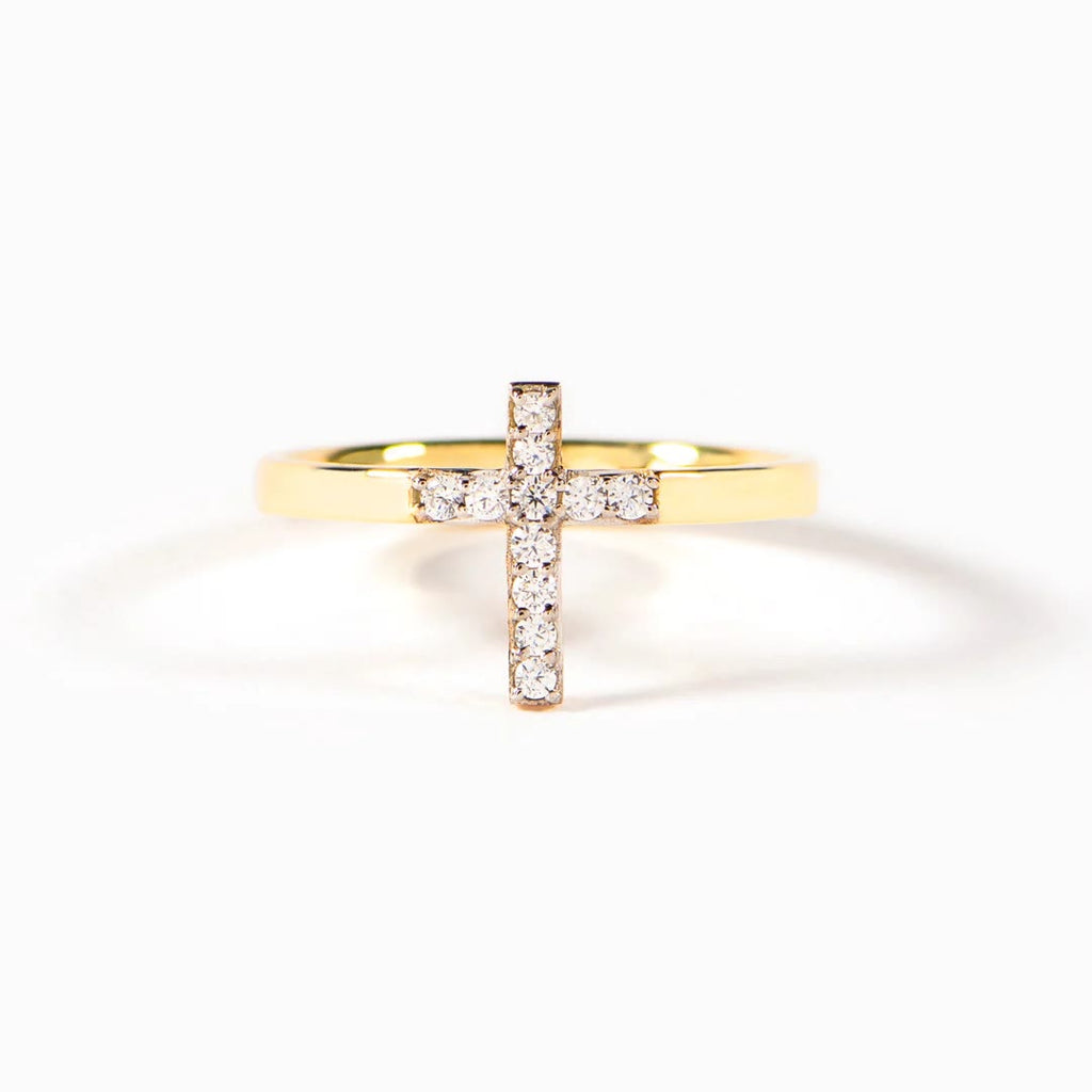 Anillo de Plata 925 con Cruz y "Confía en Dios": Símbolos de Esperanza